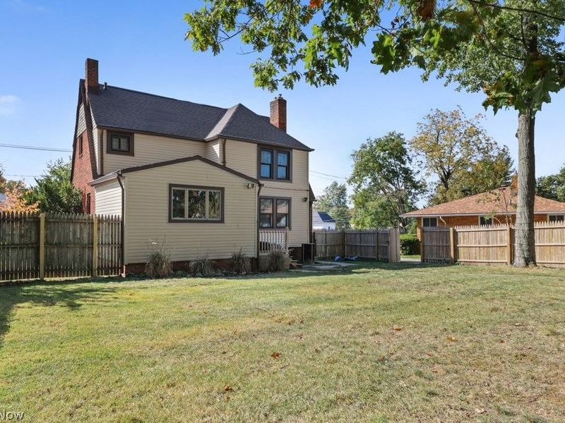 5901 Twin Lakes Drive, Parma, OH 44129 Photo 37