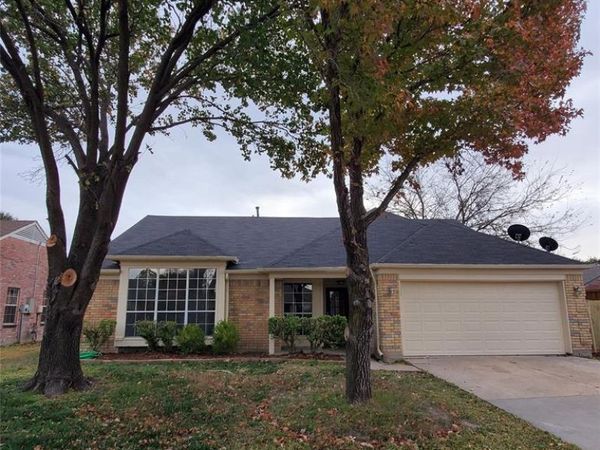 8006 Yacht Club Drive, Rowlett, TX 75089