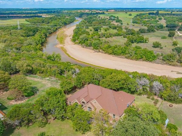 1271 County Road 306a , Rainbow, TX 76077