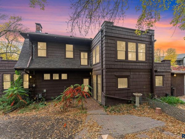 1200 W 57th St, Sioux Falls, SD 57108