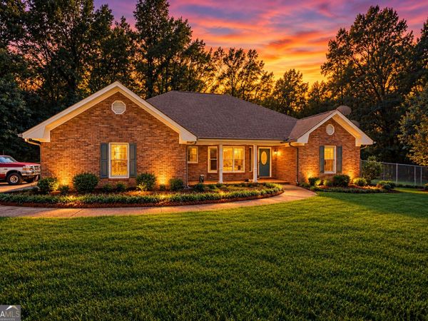 800 Lester Mill Road, Locust Grove, GA 30248