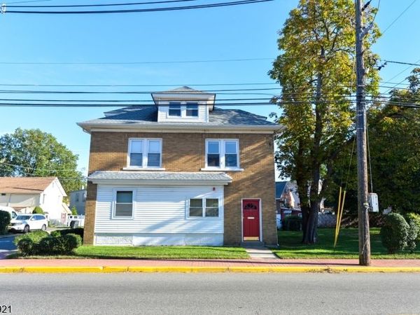 52 Moonachie Rd, Moonachie, NJ 07074