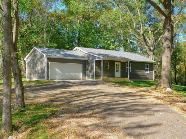490 Portage Street, Grass Lake, MI 49240