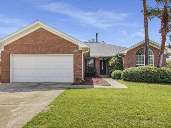 1802 Maryland Avenue , Lynn Haven, FL 32444