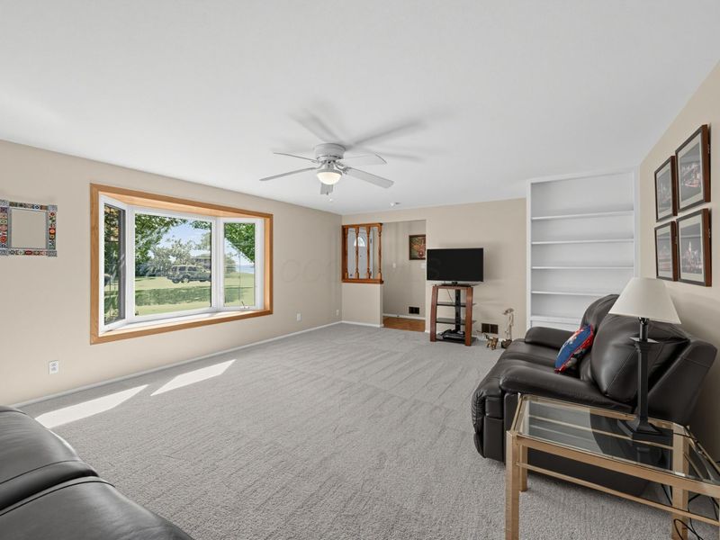 5123 Dobbs Drive , Dayton, OH 45440 Photo 4
