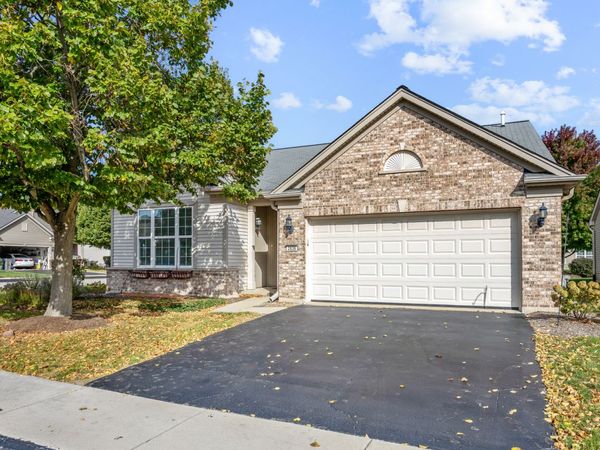 2836 Cascade Falls Circle , Elgin, IL 60124