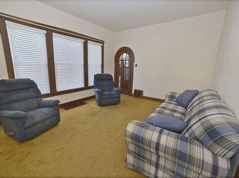 Main Photo