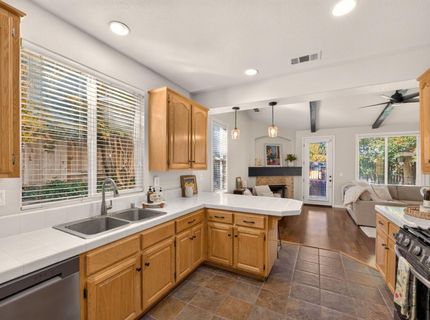 3110 Aaron Dr, Rocklin, CA 95765 Photo