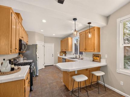 3110 Aaron Dr, Rocklin, CA 95765 Photo