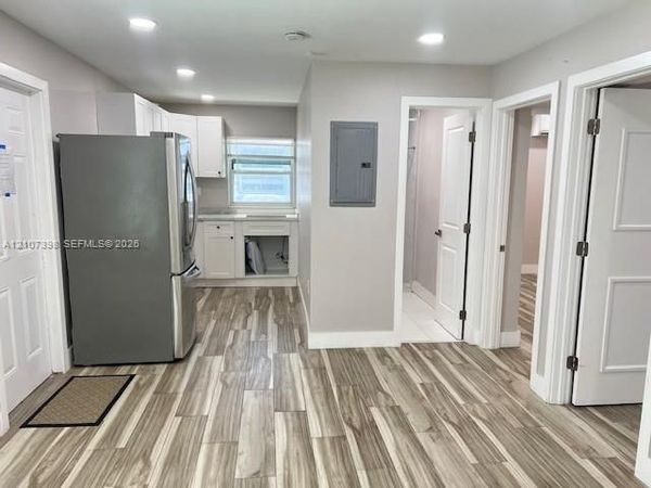 922 NW 2nd St, Miami, FL 33128