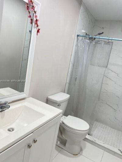 922 NW 2nd St, Miami, FL 33128 Photo