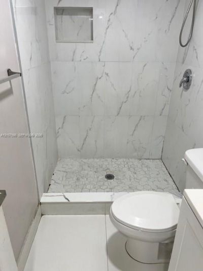 922 NW 2nd St, Miami, FL 33128 Photo