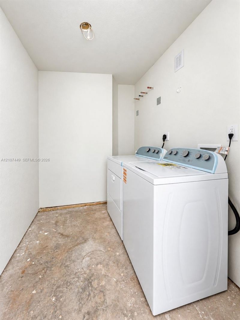 829 SW 3rd St , Unit B, Miami, FL 33130 Photo