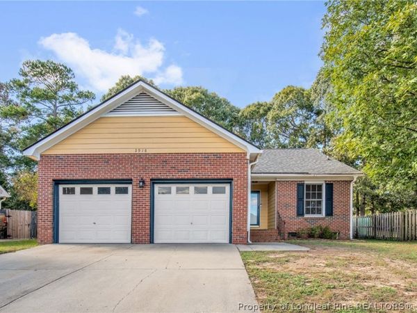2918 Coachway Drive, Fayetteville, NC 28306