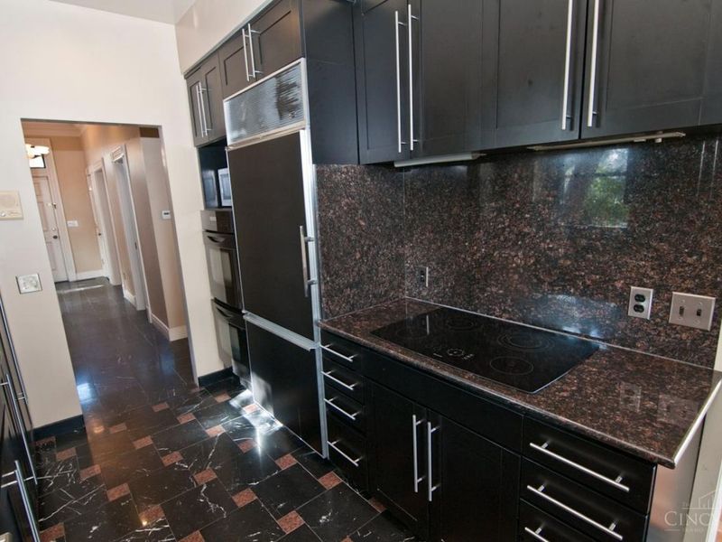 919 Riverview Place, Cincinnati, OH 45202 Photo 7