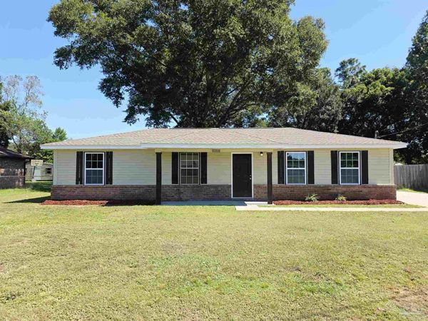 6640 Dallas Ave, Pensacola, FL 32526