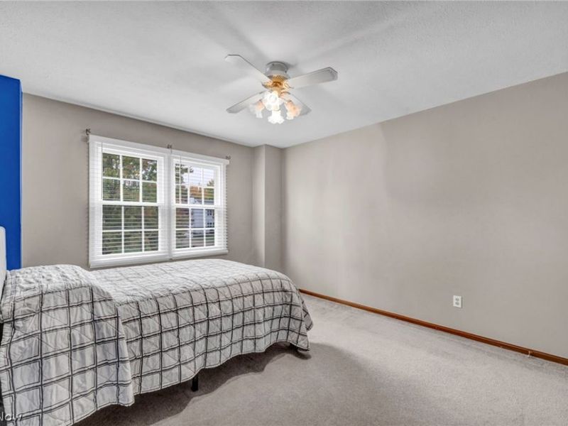 15249 Sassafras Drive, Strongsville, OH 44136 Photo 28