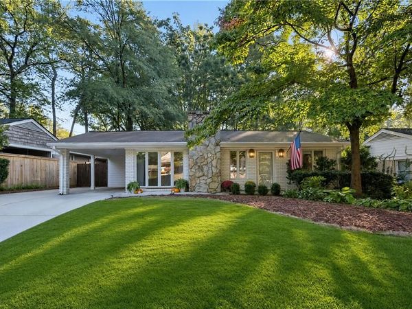 2447 Fernleaf Court NW, Atlanta, GA 30318