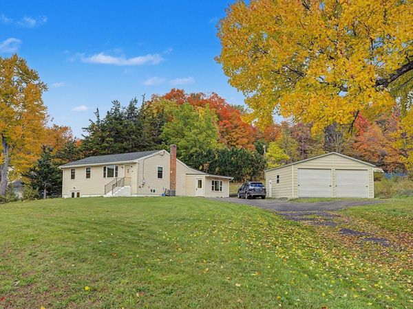 286 Granville Rd, Southwick, MA 01077