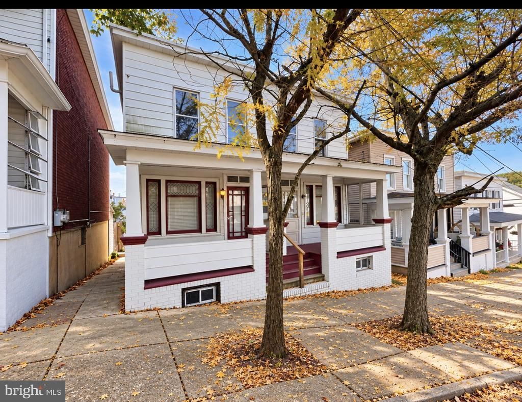 40 JONES STREET , LANSFORD, PA 18232