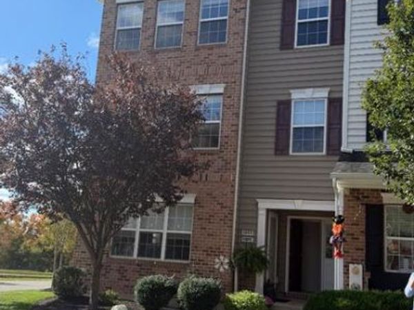 3059 GOSHEN DRIVE, PENNSBURG, PA 18073