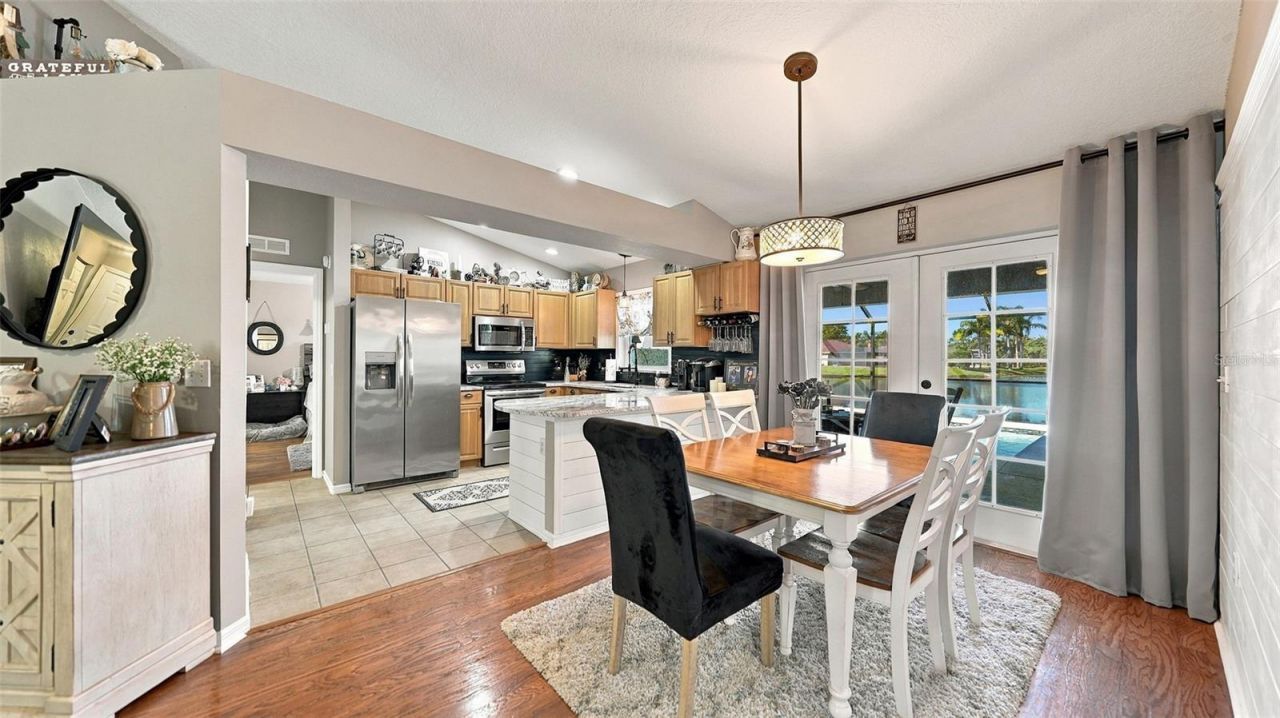 6618 68th Street E, Bradenton, FL 34203 Photo