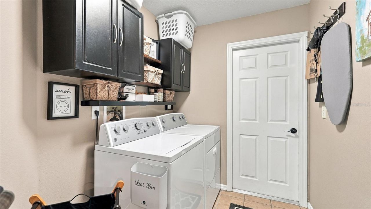 6618 68th Street E, Bradenton, FL 34203 Photo