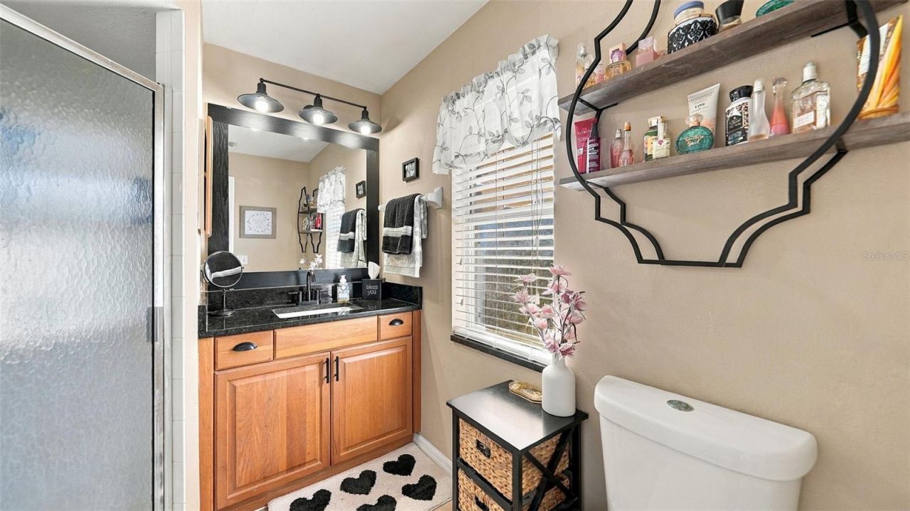 6618 68th Street E, Bradenton, FL 34203 Photo