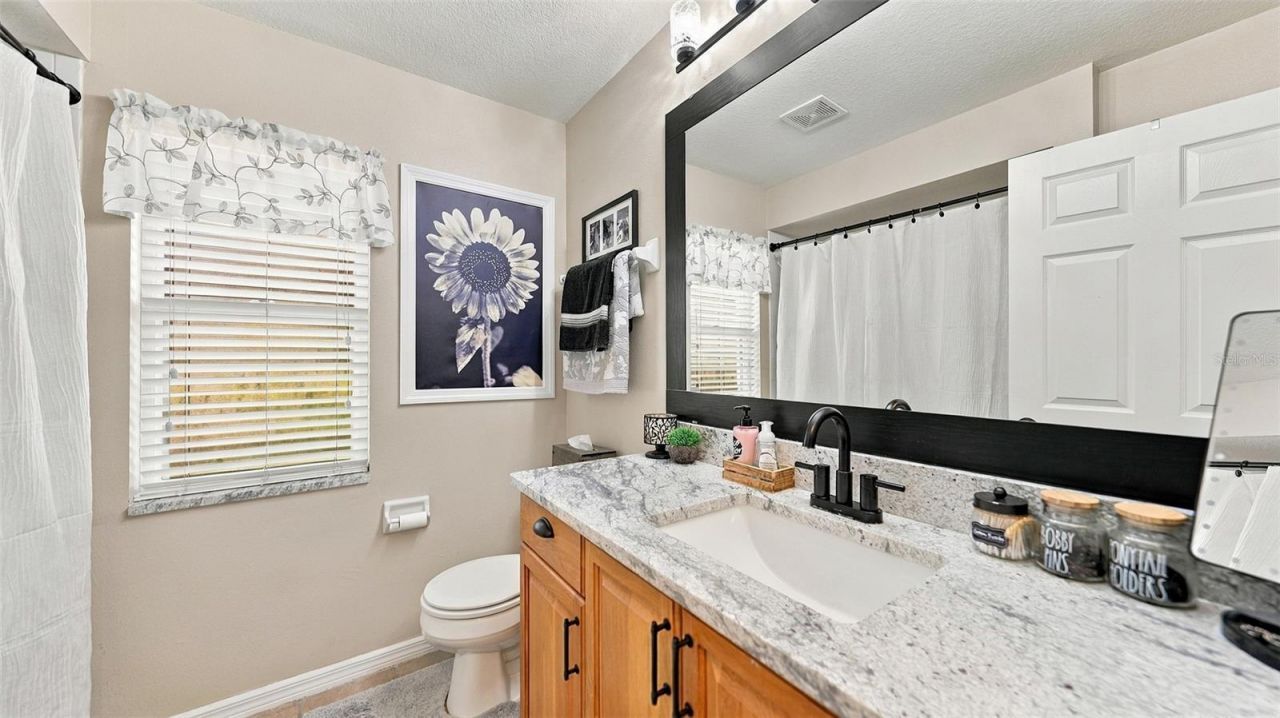 6618 68th Street E, Bradenton, FL 34203 Photo