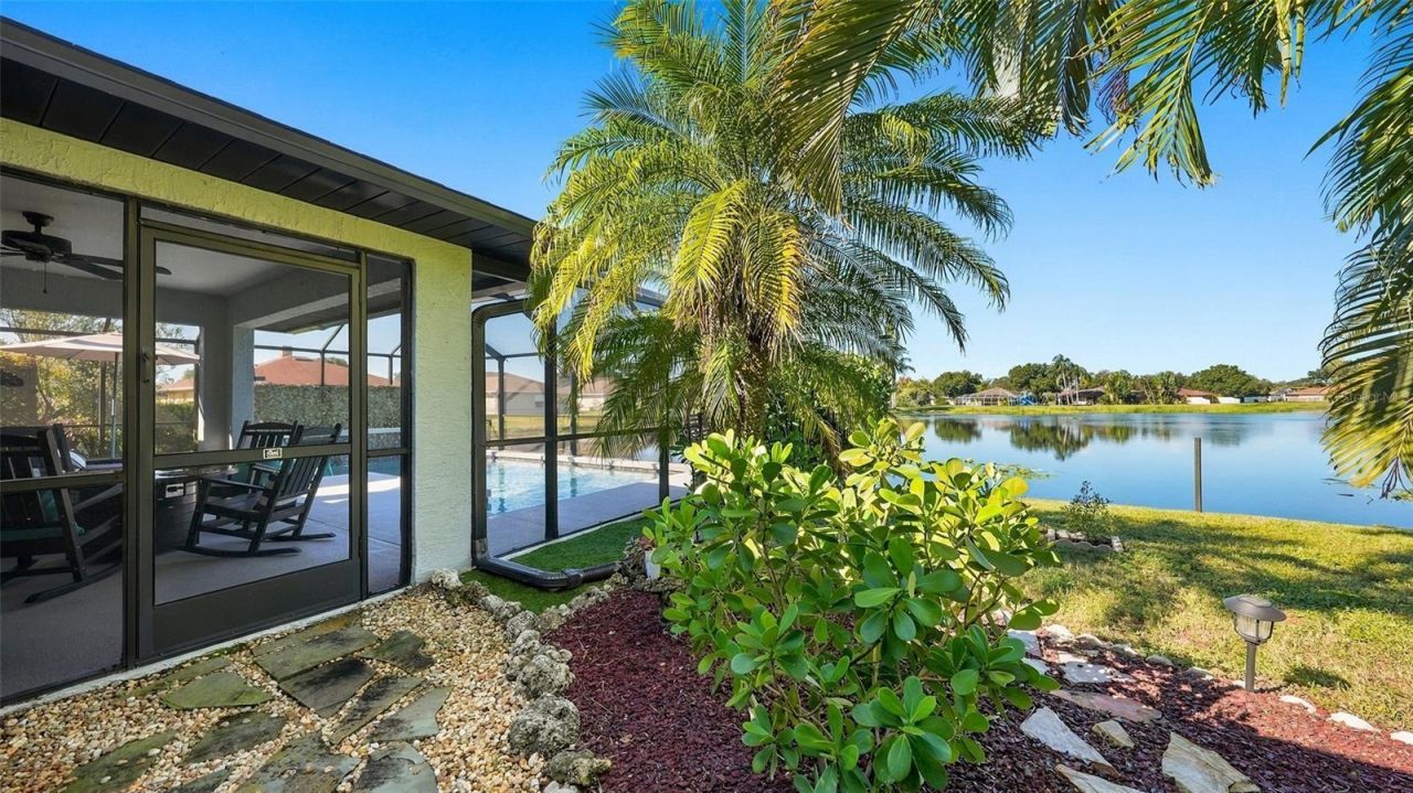 6618 68th Street E, Bradenton, FL 34203 Photo