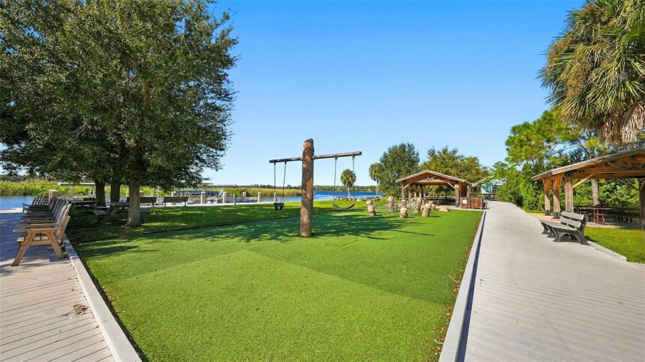 6618 68th Street E, Bradenton, FL 34203 Photo