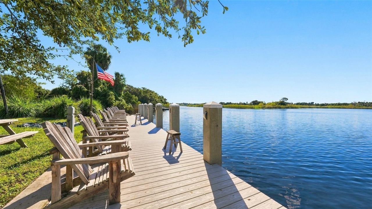 6618 68th Street E, Bradenton, FL 34203 Photo