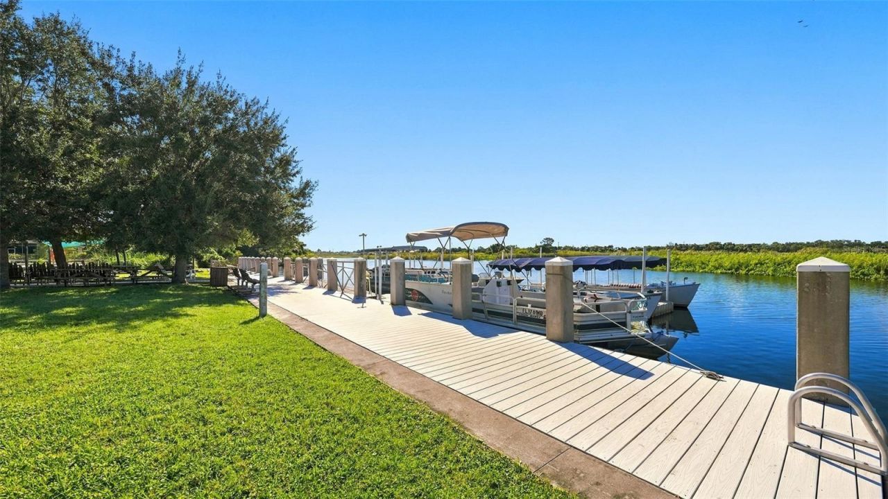 6618 68th Street E, Bradenton, FL 34203 Photo