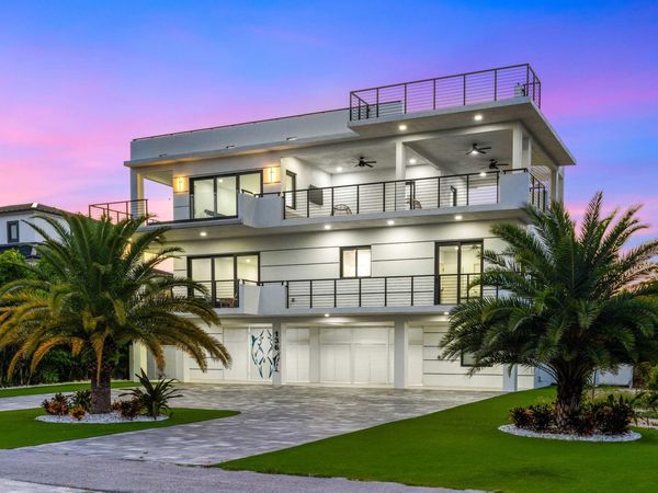 136 Coco Plum Drive, MARATHON, FL 33050