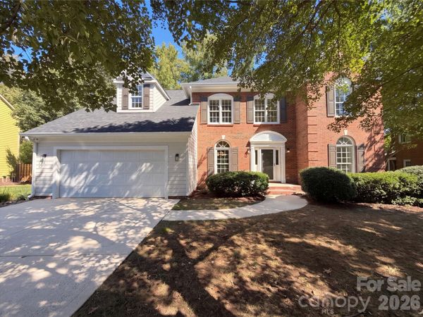5609 Fairvista Drive , Charlotte, NC 28269