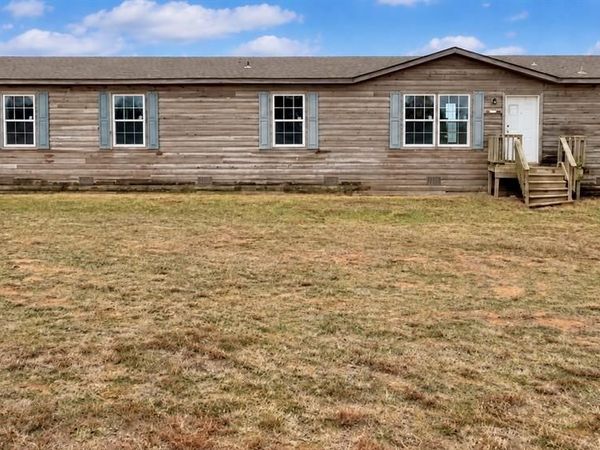 9425 State Highway 54, Thomas, OK 73669