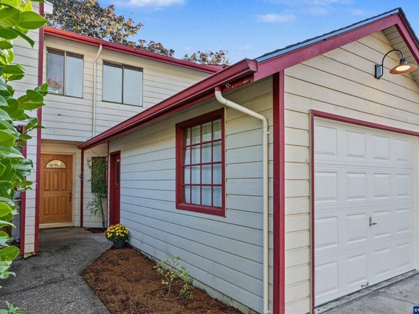 172 NE Powderhorn Dr, Corvallis, OR 97330
