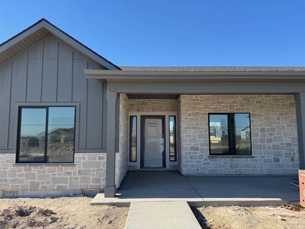 3705 N 2416 E, Filer, ID 83328