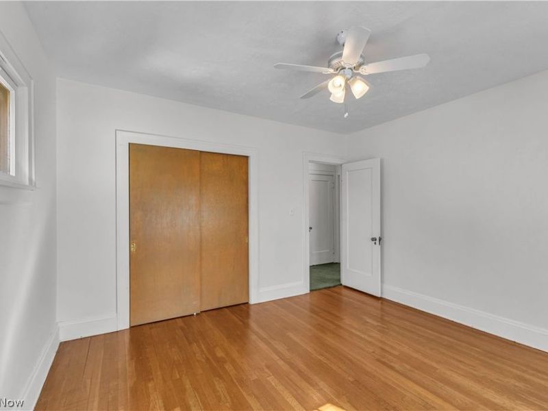 17412 Bradgate Avenue, Cleveland, OH 44111 Photo 24