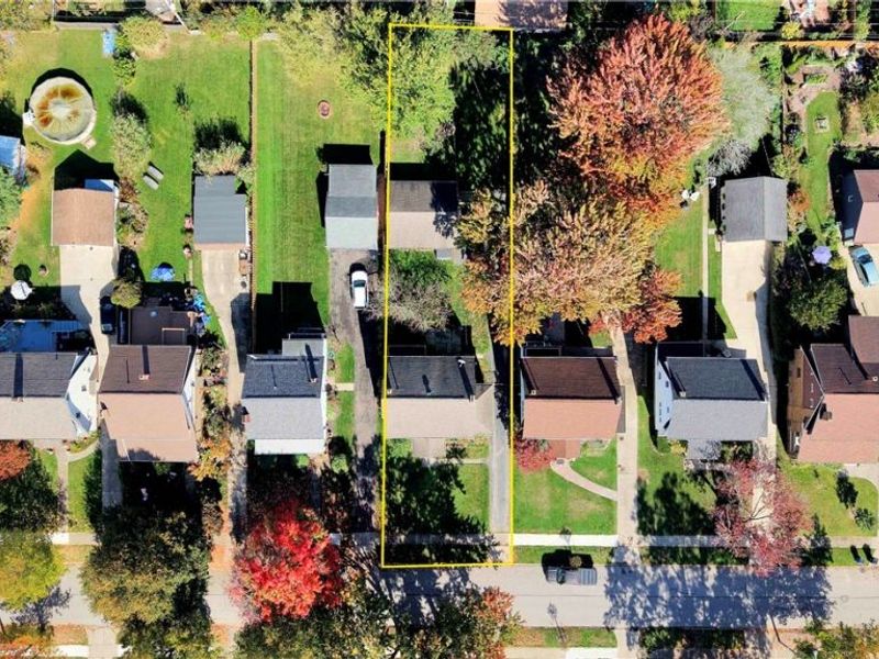 17412 Bradgate Avenue, Cleveland, OH 44111 Photo 40