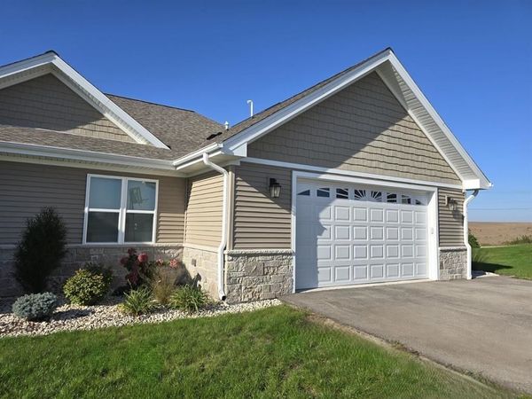 211 NW 3rd Avenue, Unit B, Monroe, WI 53566