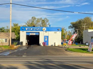 1475 middlebelt , Inkster, Mi 48141