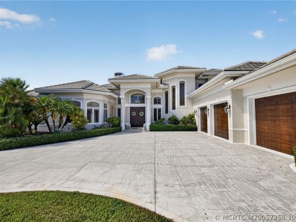 6600 SE Barrington Drive, Stuart, FL 34997