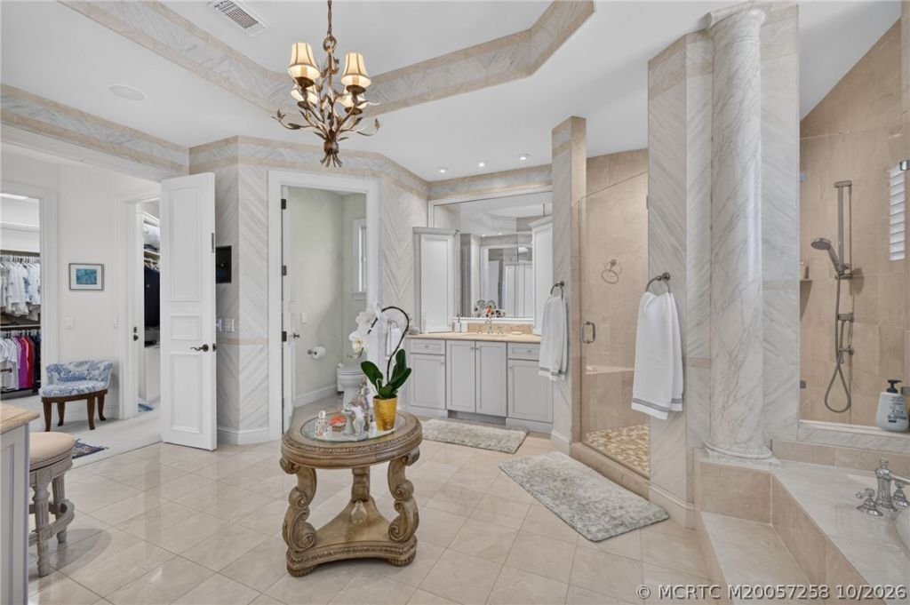 6600 SE Barrington Drive, Stuart, FL 34997 Photo