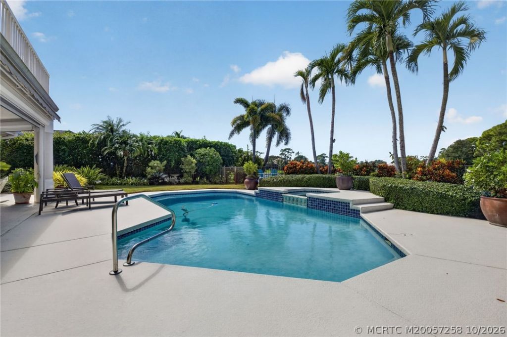 6600 SE Barrington Drive, Stuart, FL 34997 Photo
