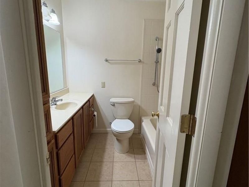 503 Pease Drive, New Carlisle, OH 45344 Photo 5