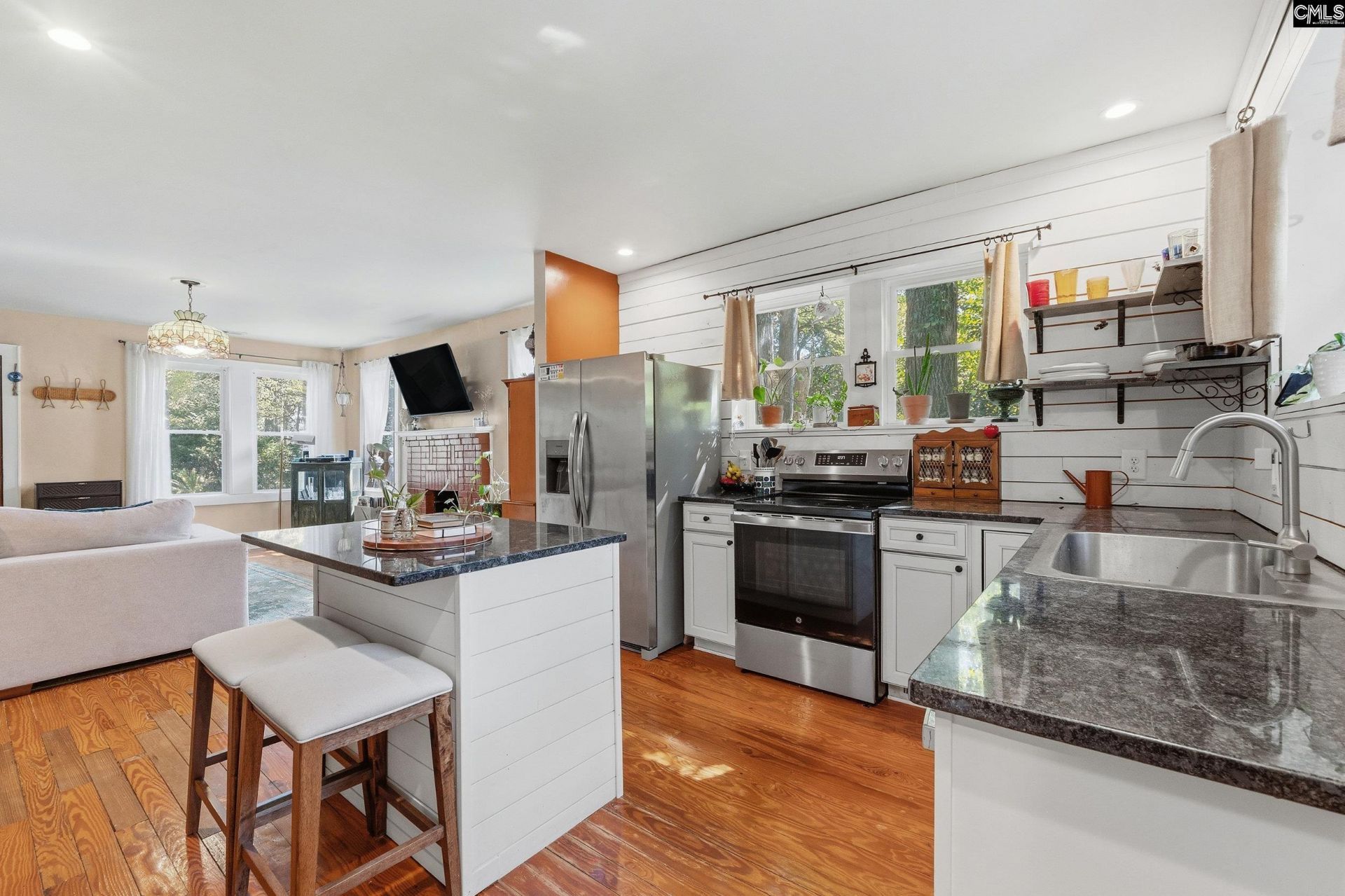 118 Summerlea Drive  Photo 8