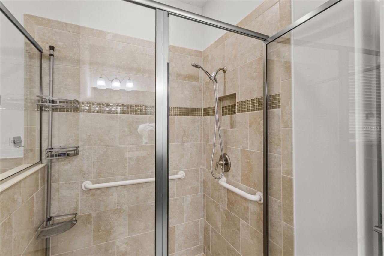 2924 Oriole Drive , Sarasota, FL 34243 Photo