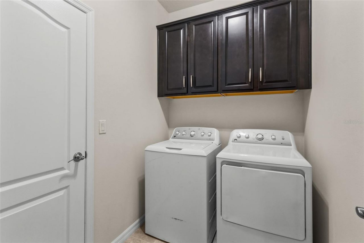 2924 Oriole Drive , Sarasota, FL 34243 Photo