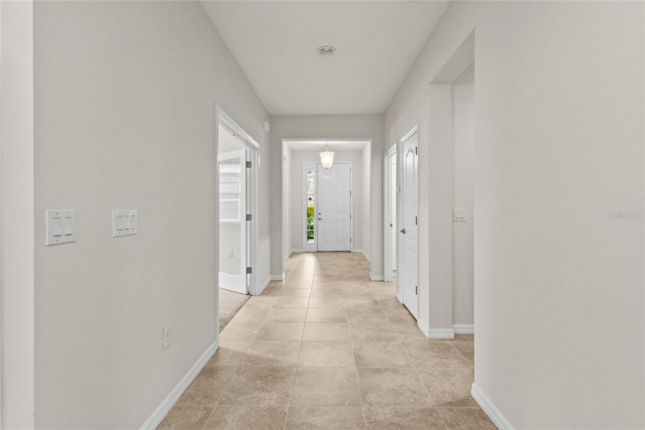 2924 Oriole Drive , Sarasota, FL 34243 Photo